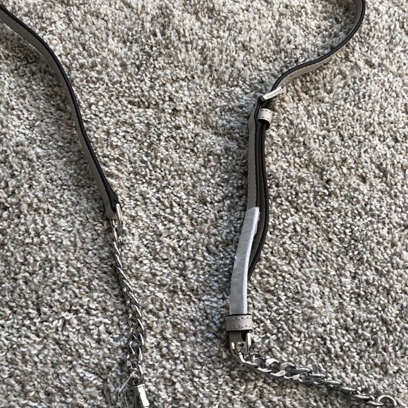 *SOLD* Michael Kors Saffiano Crossbody Bag - Picture 6 of 12